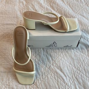 A new day Cris Heels, light yellow, size 9